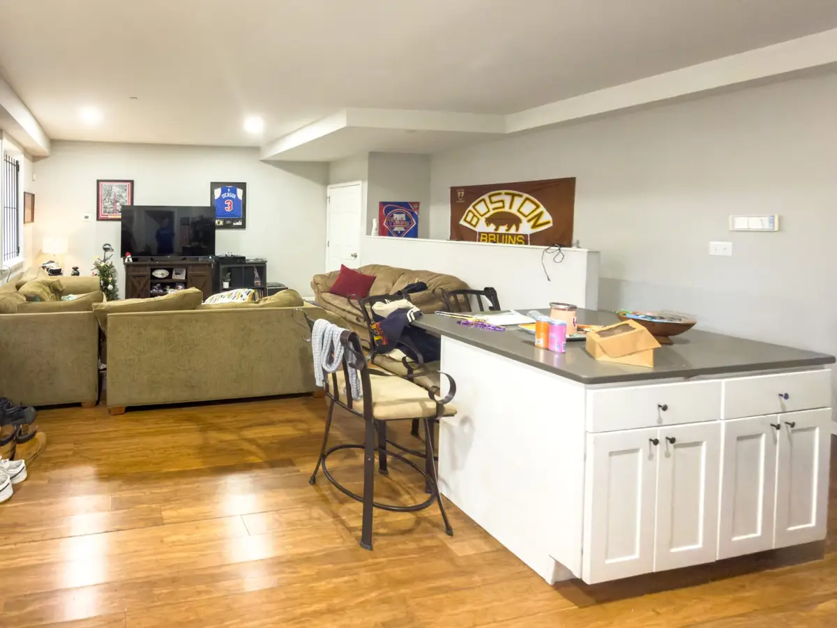 1535 N 15th St — Unit A, photo 1 of 11